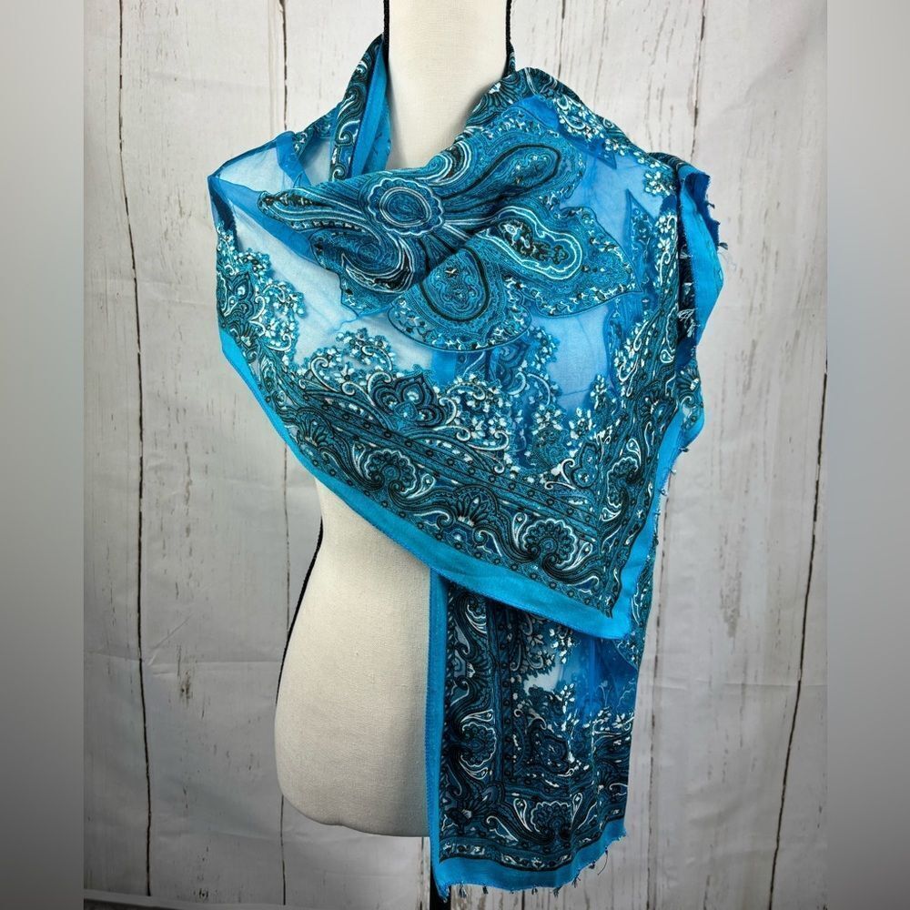 ‼️final must bundle‼️ Blue Ornament Western Scarf Wrap